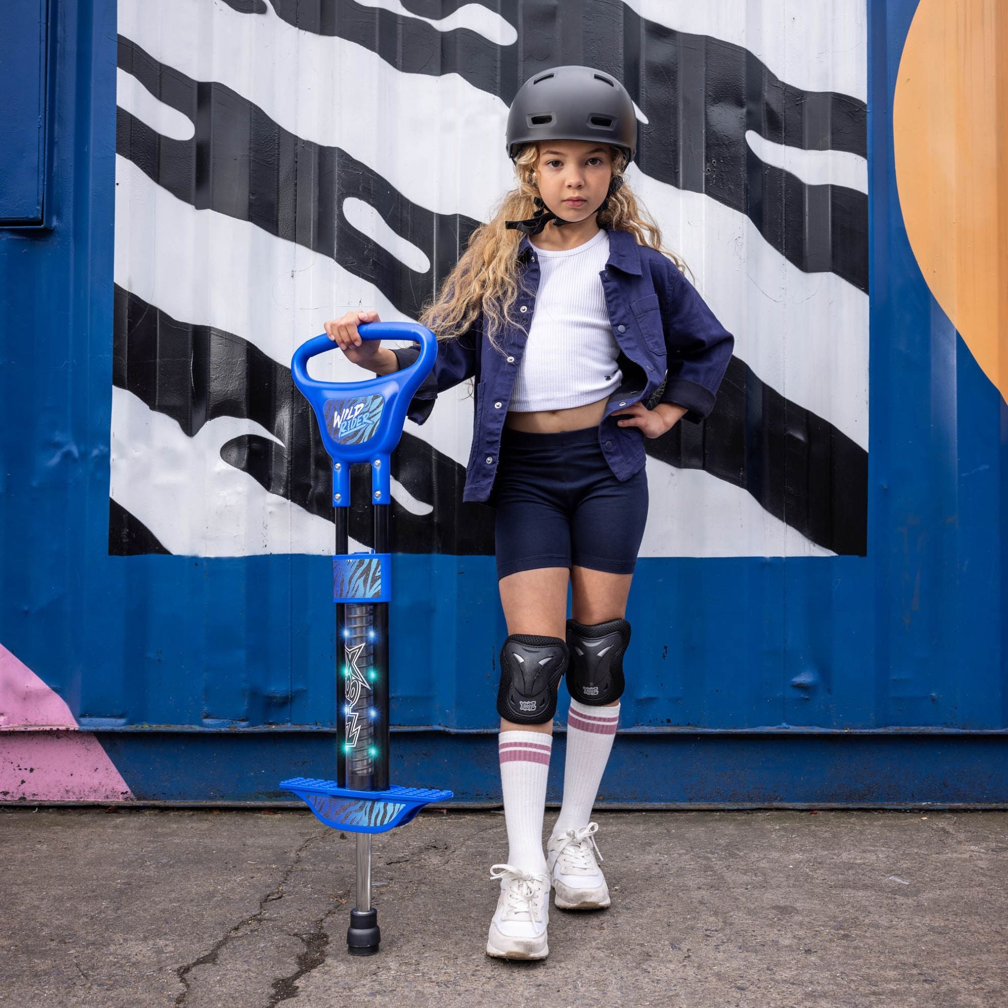 Wild Rider Light Up Pogo Stick – Blue Tiger