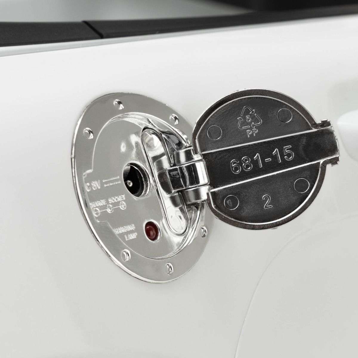 Mercedes-Benz SLS AMG Electric Ride-On Car - Outlet
