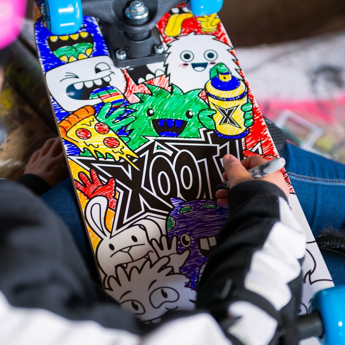 Sketch Ya Deck - 28" Colour in Skateboard
